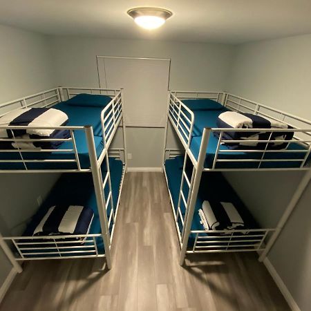 Modern Hostel Лос Анджелис Екстериор снимка